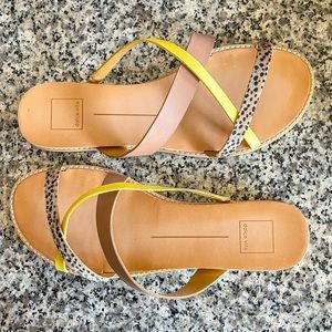 Dolce Vita sandals🐆